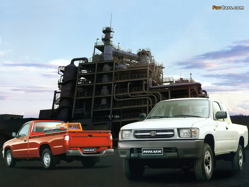 Pictures of Toyota Hilux 1997–2005 (800 x 600)