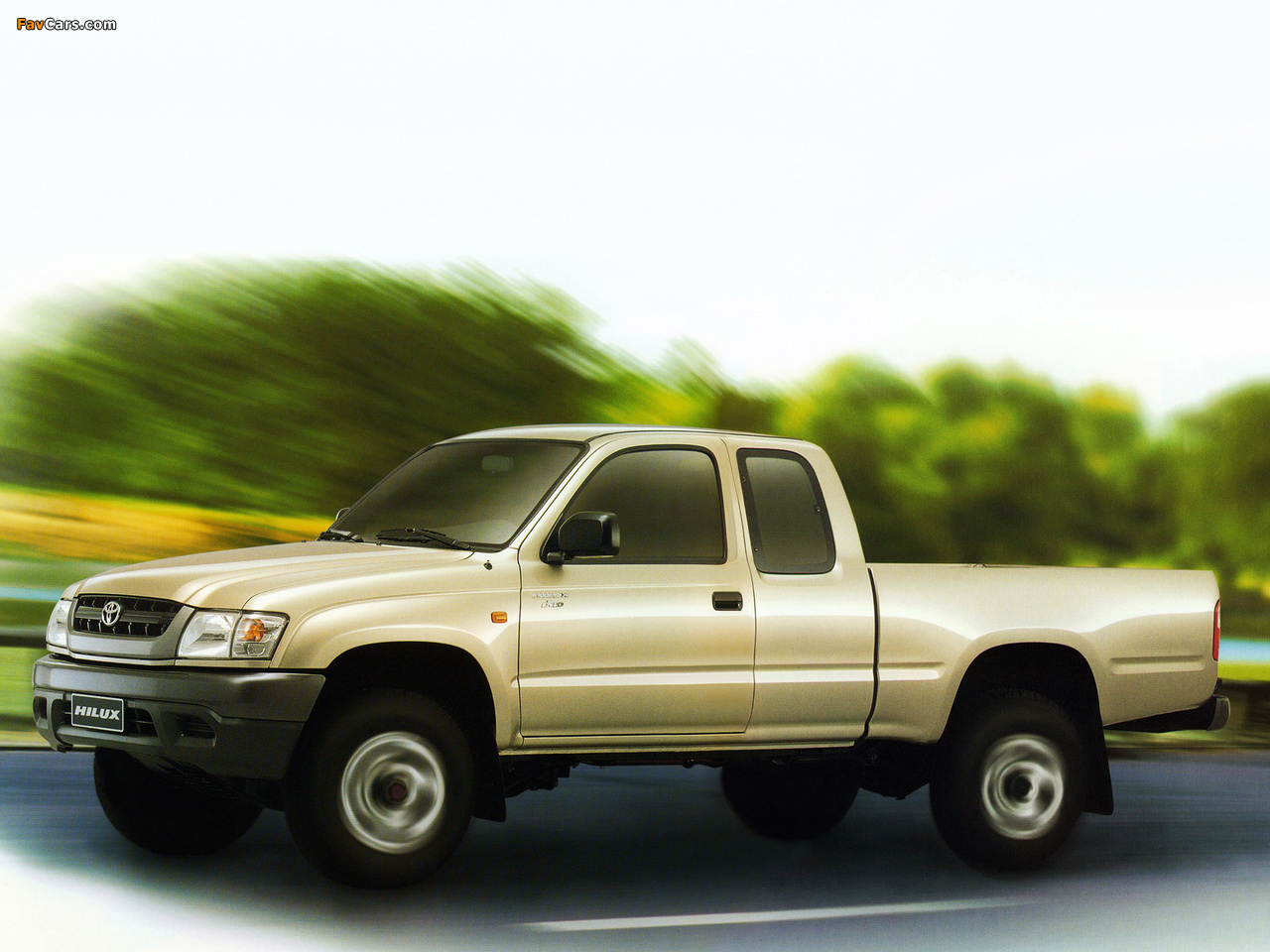 Pictures of Toyota Hilux Xtra Cab 2001–05 (1280 x 960)