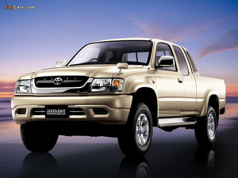 Pictures of Toyota Hilux Xtra Cab JP-spec 2001–05 (800 x 600)