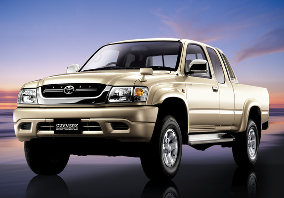Pictures of Toyota Hilux Xtra Cab JP-spec 2001–05