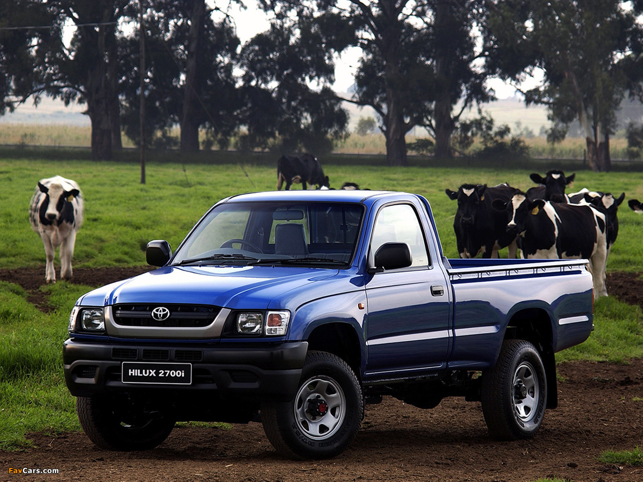 Pictures of Toyota Hilux 2700i Single Cab ZA-spec 2001–05 (1280 x 960)