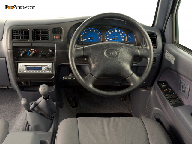 Pictures of Toyota Hilux 2700i Legend 35 Double Cab 2004 (640 x 480)