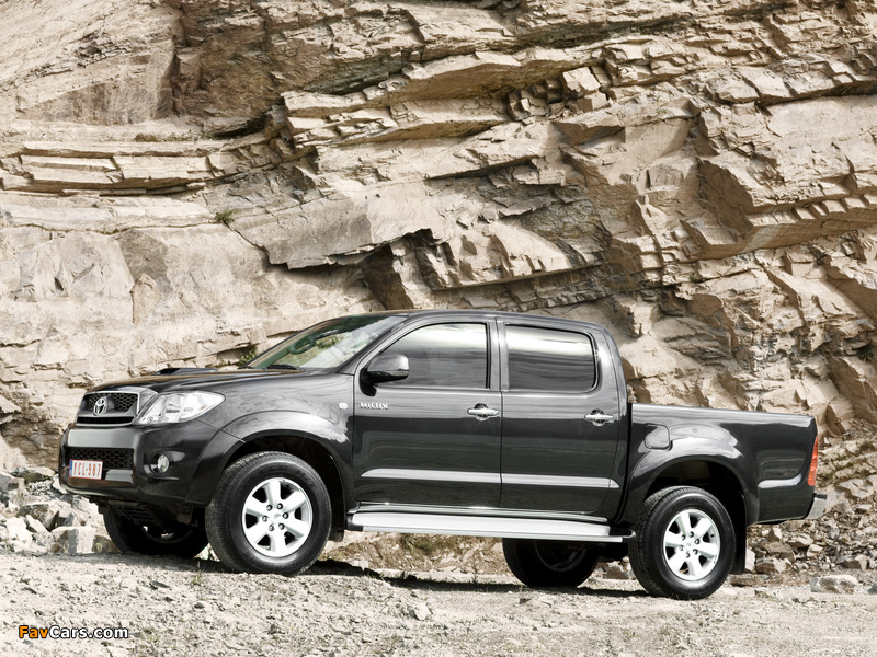 Pictures of Toyota Hilux Double Cab 2008–11 (800 x 600)