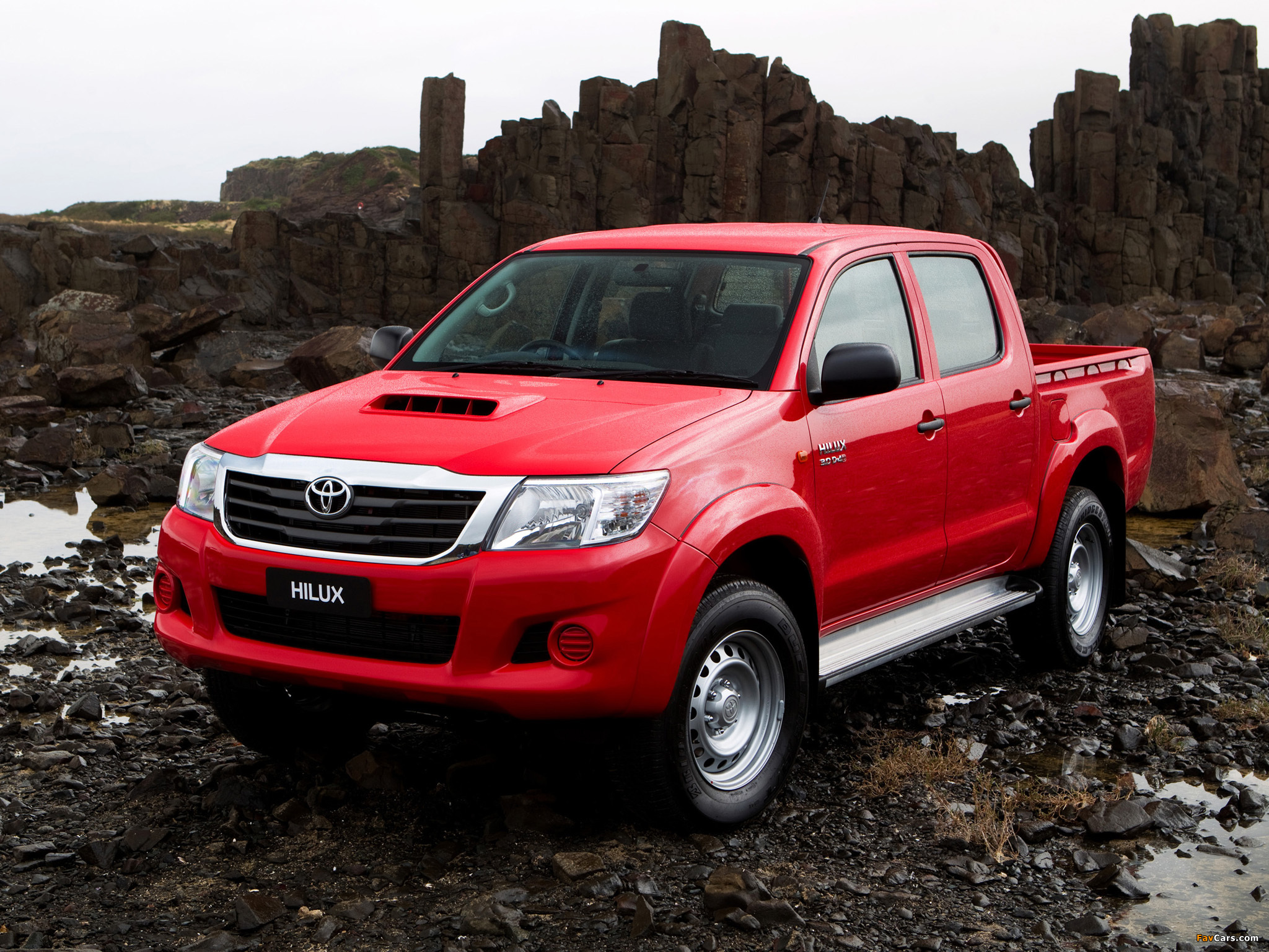 Pictures of Toyota Hilux SR Double Cab 4x4 AU-spec 2011 (2048 x 1536)