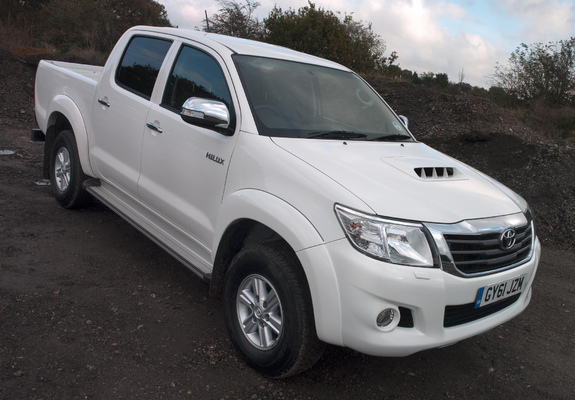 Pictures of Toyota Hilux Double Cab UK-spec 2011