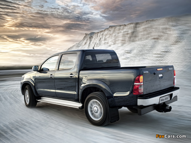 Pictures of Toyota Hilux Double Cab 2011 (640 x 480)