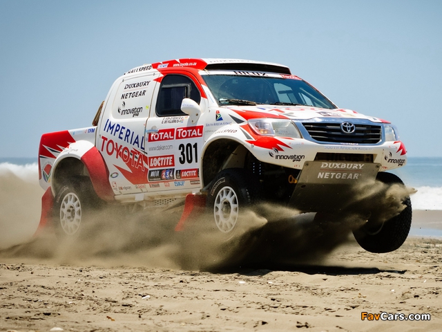 Pictures of Toyota Hilux Rally Car 2012 (640 x 480)