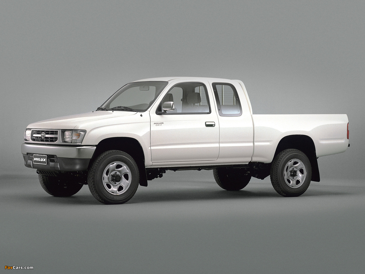 Toyota Hilux Xtra Cab JP-spec 1997–2001 images (1280 x 960)