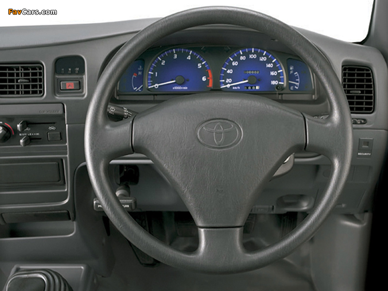 Toyota Hilux 2700i Raider Single Cab ZA-spec 2001–05 images (800 x 600)