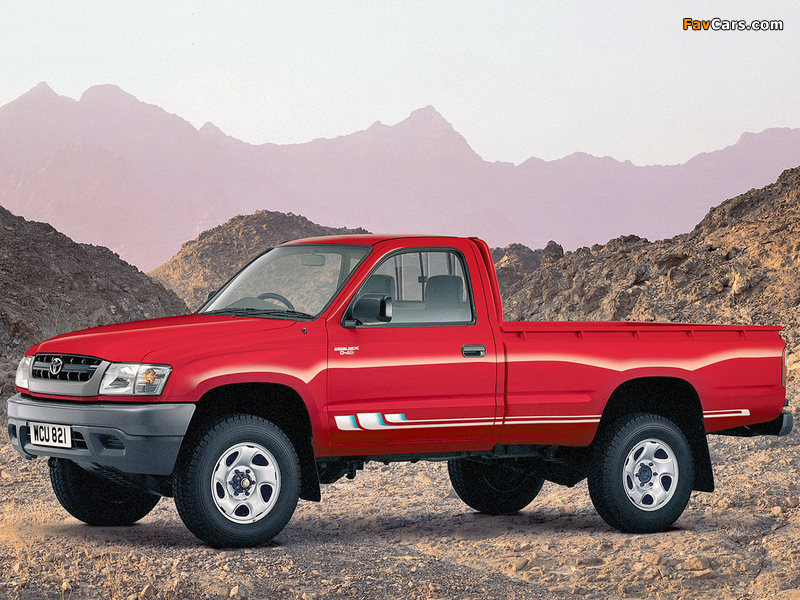 Toyota Hilux Regular Cab UK-spec 2001–05 images (800 x 600)