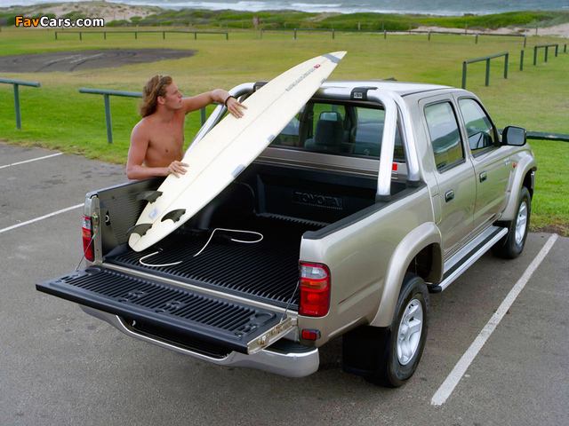 Toyota Hilux Double Cab AU-spec 2001–05 photos (640 x 480)