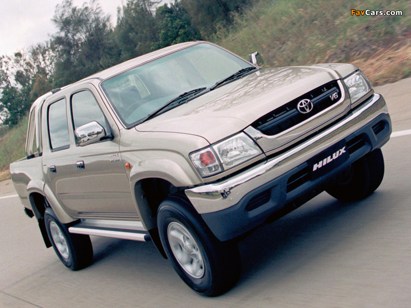 Toyota Hilux Double Cab AU-spec 2001–05 wallpapers (800 x 600)