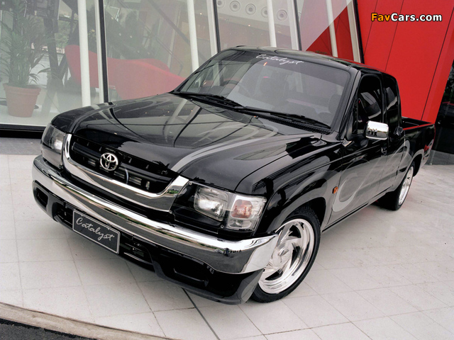 Toyota Hilux Catalyst Concept 2003 images (640 x 480)