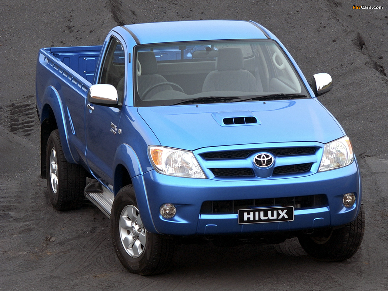 Toyota Hilux Single Cab ZA-spec 2005–08 images (1280 x 960)