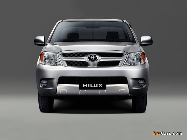 Toyota Hilux Regular Cab 2005–08 images (640 x 480)