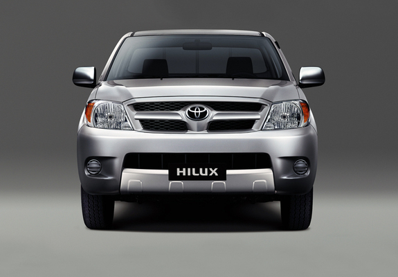 Toyota Hilux Regular Cab 2005–08 images