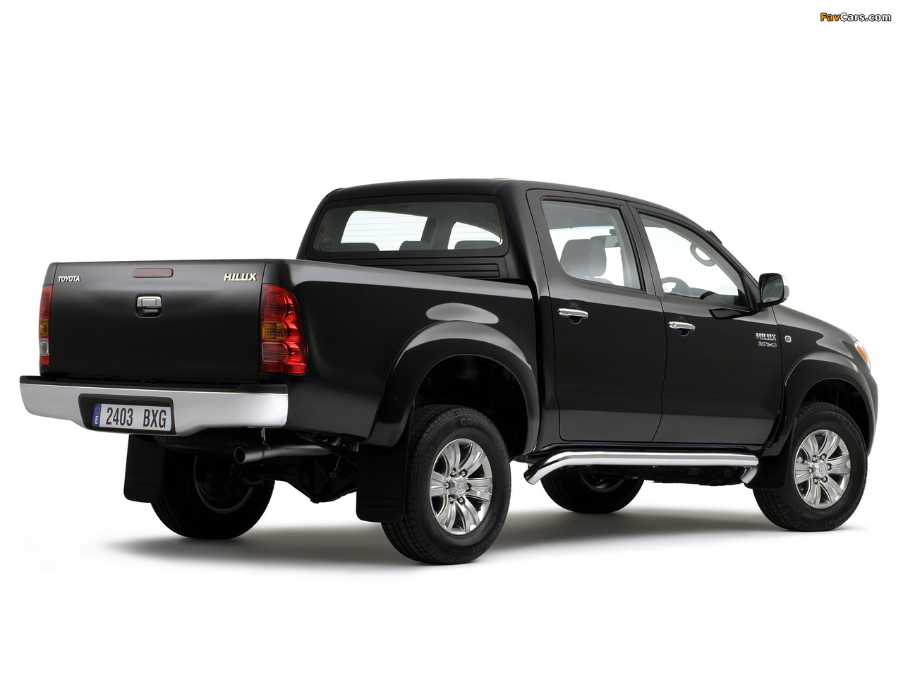 Toyota Hilux Double Cab UK-spec 2005–08 photos (1280 x 960)