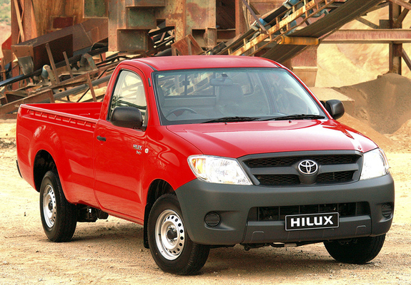 Toyota Hilux Regular Cab ZA-spec 2005–08 photos