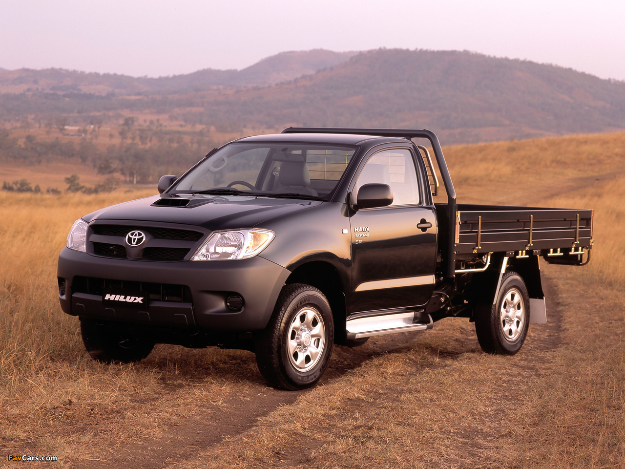 Toyota Hilux Single Cab Chassis AU-spec 2005–08 pictures (1280 x 960)