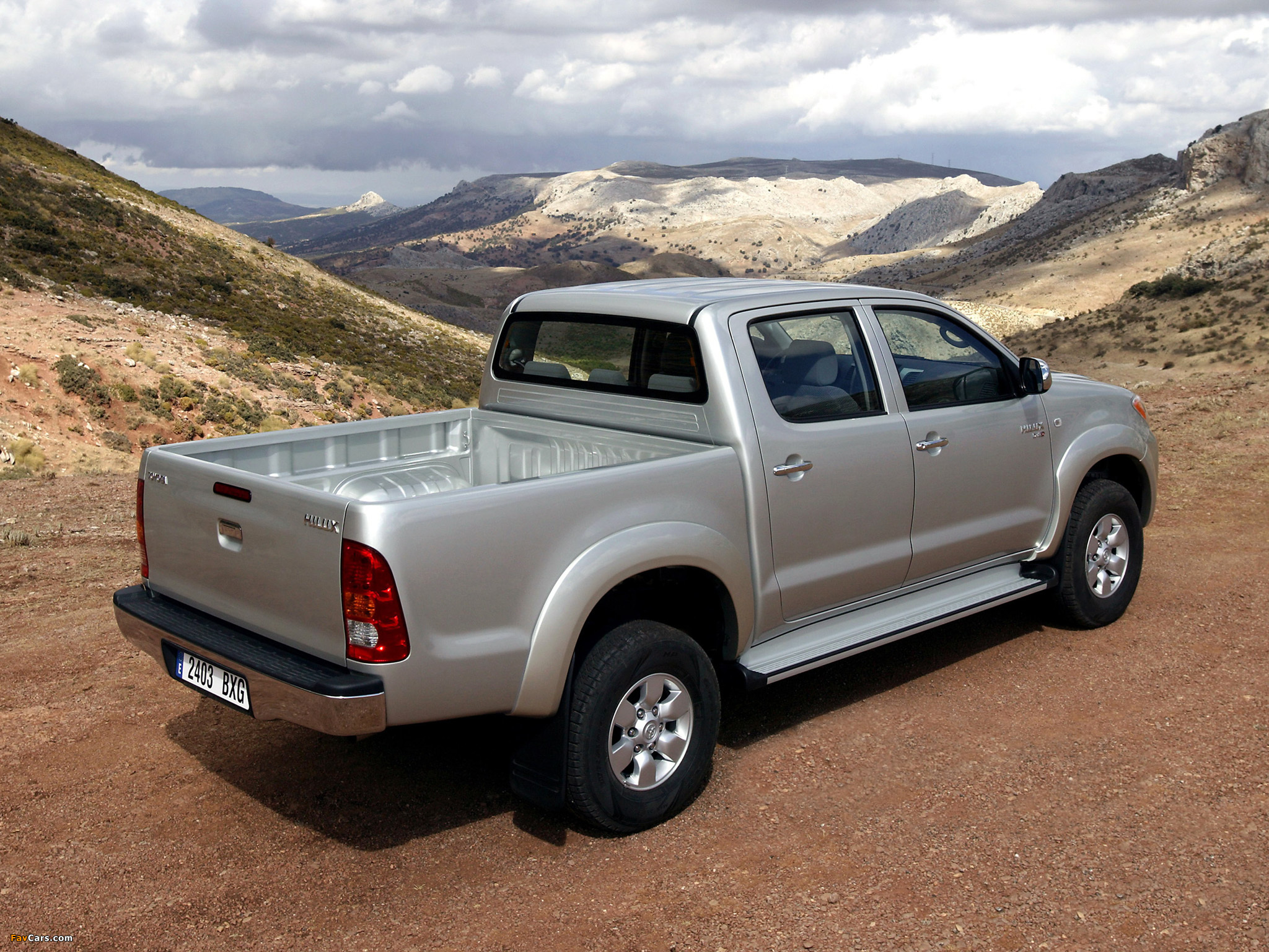 Toyota Hilux Double Cab 2005–08 pictures (2048 x 1536)