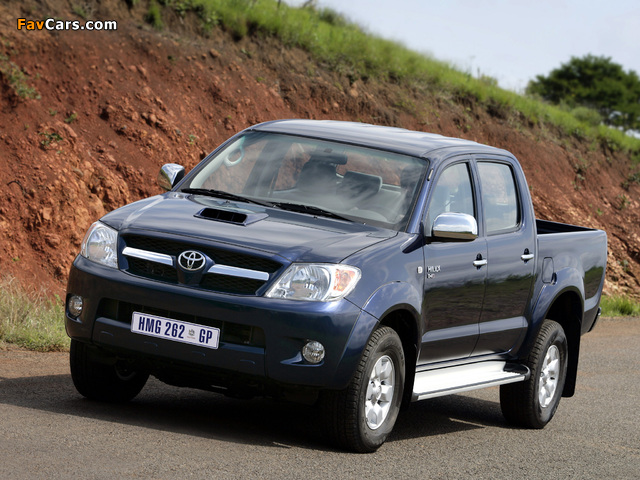 Toyota Hilux Double Cab 2005–08 pictures (640 x 480)