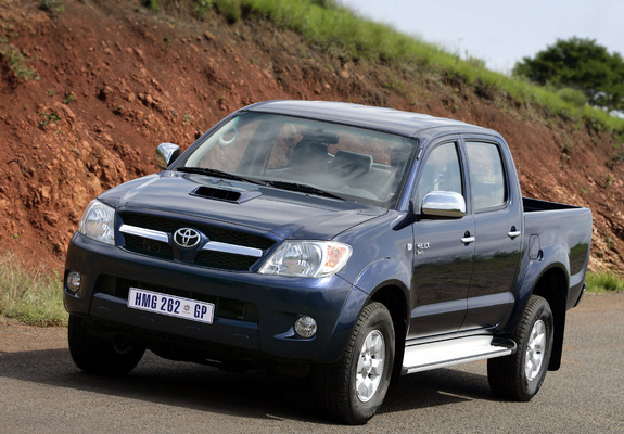 Toyota Hilux Double Cab 2005–08 pictures