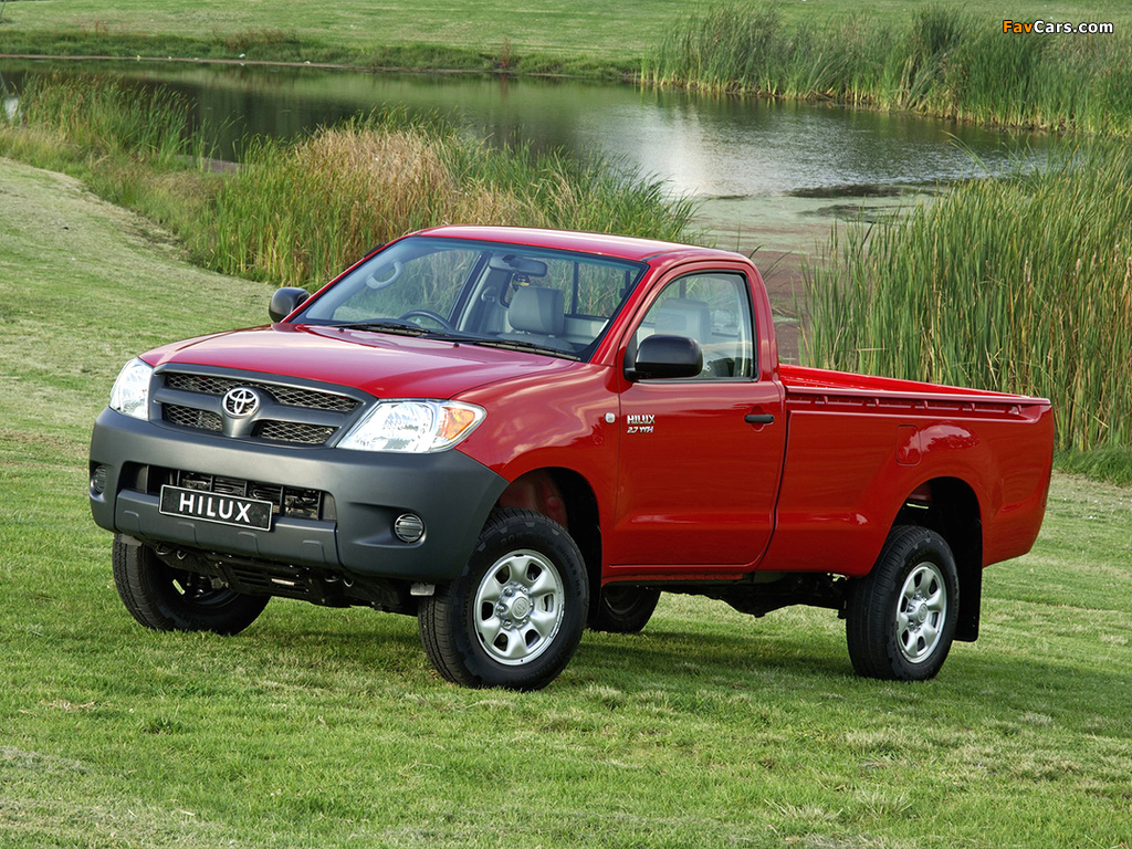 Toyota Hilux Regular Cab ZA-spec 2005–08 wallpapers (1024 x 768)