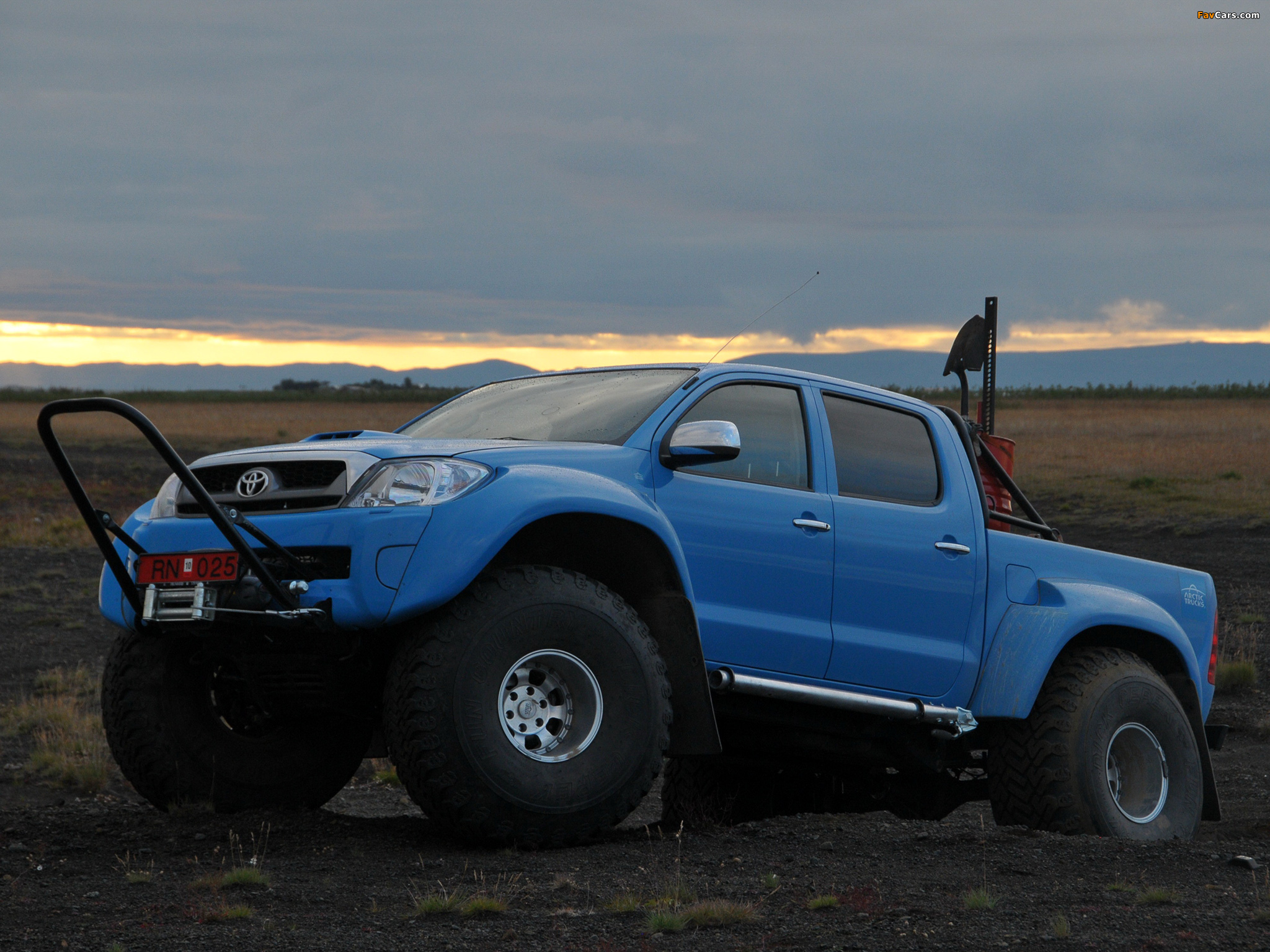 Arctic Trucks Toyota Hilux AT44 2007 images (2048 x 1536)