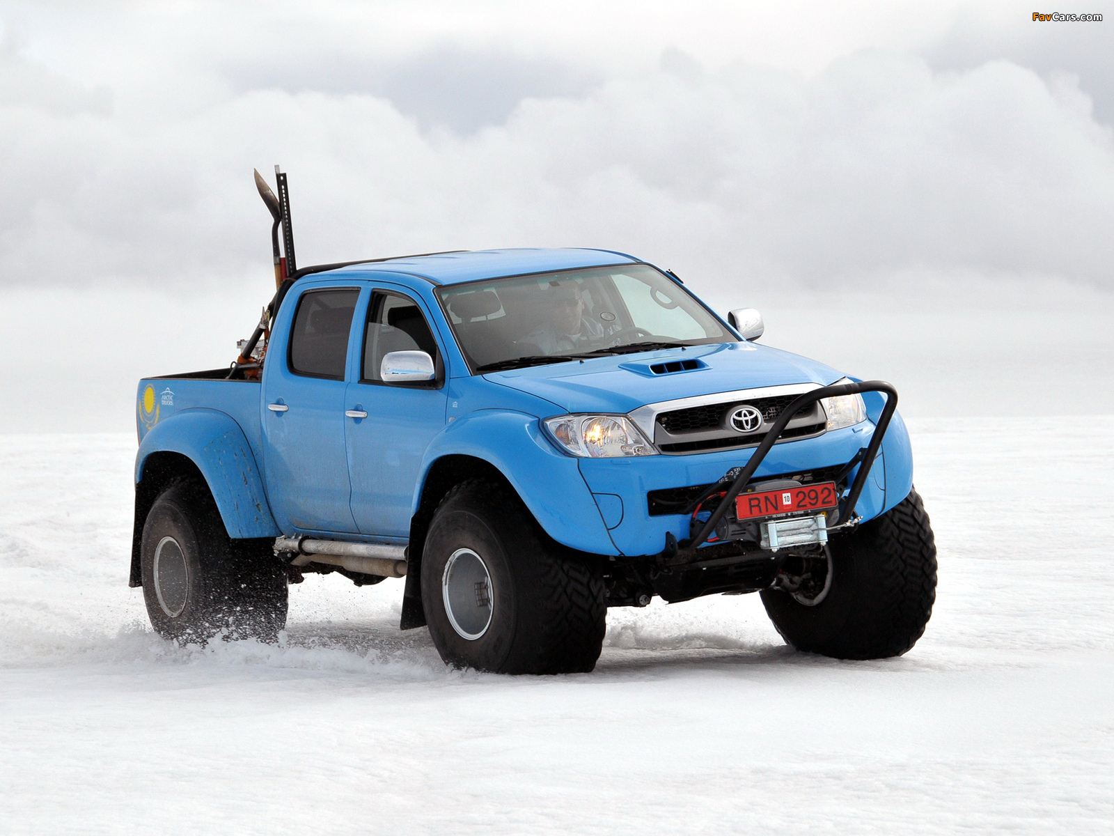 Arctic Trucks Toyota Hilux AT44 2007 photos (1600 x 1200)