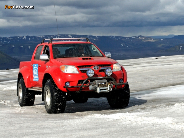 Arctic Trucks Toyota Hilux Invincible AT38 2007 photos (640 x 480)