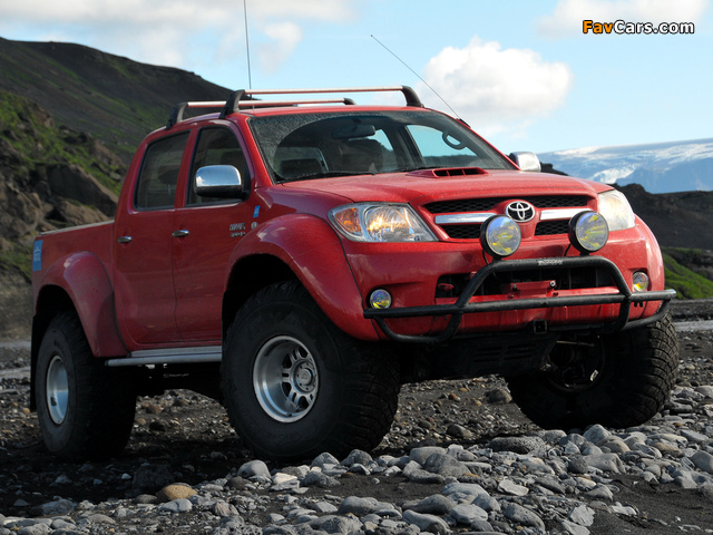 Arctic Trucks Toyota Hilux Invincible AT38 2007 photos (640 x 480)