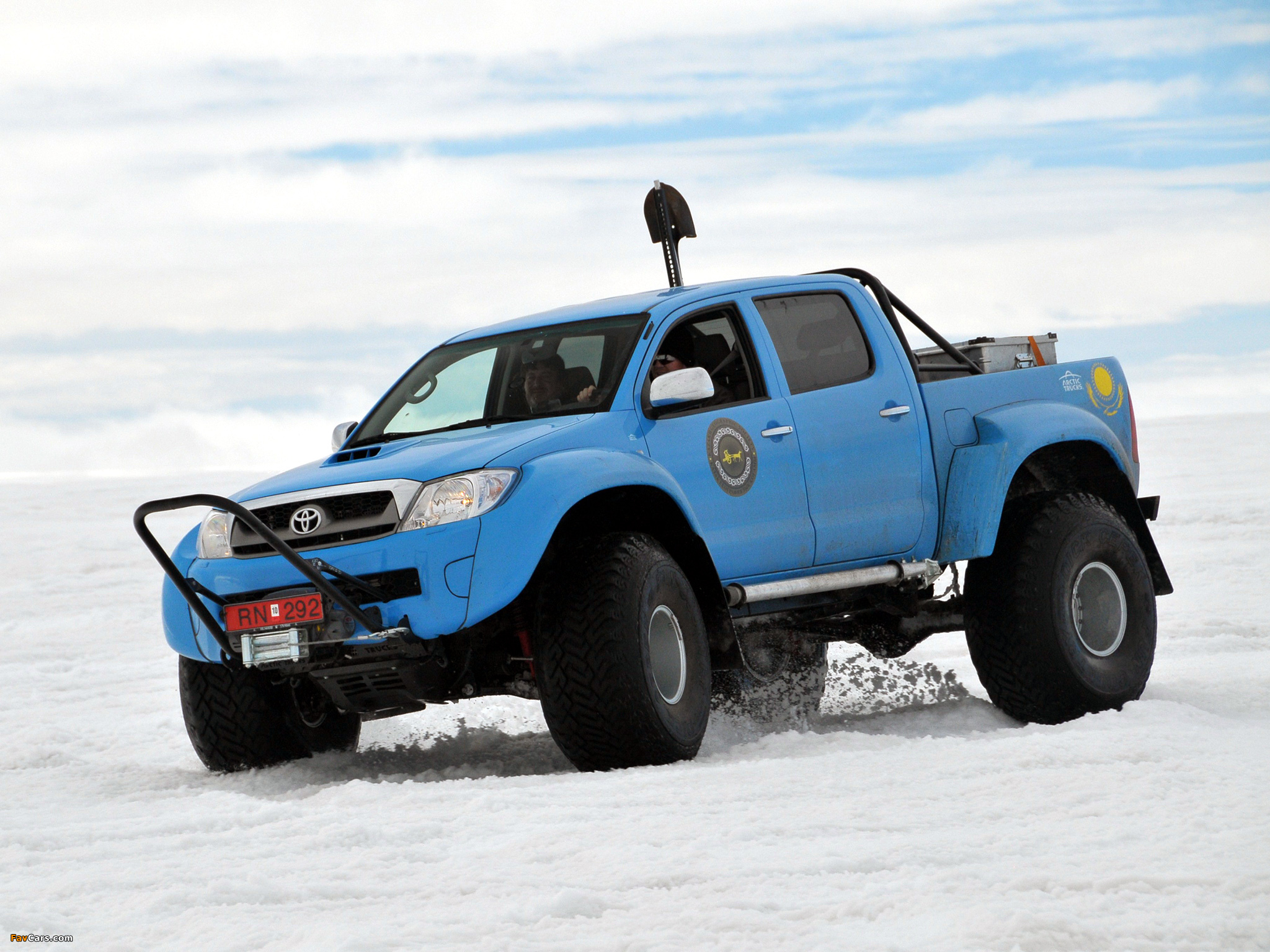 Arctic Trucks Toyota Hilux AT44 2007 pictures (2048 x 1536)