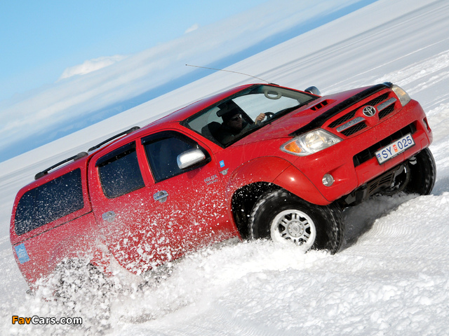 Arctic Trucks Toyota Hilux Double Cab AT35 2007 pictures (640 x 480)