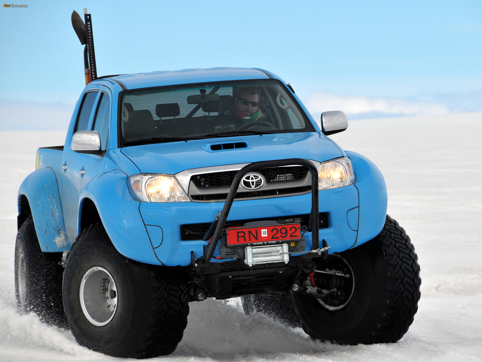 Arctic Trucks Toyota Hilux AT44 2007 pictures (2048 x 1536)