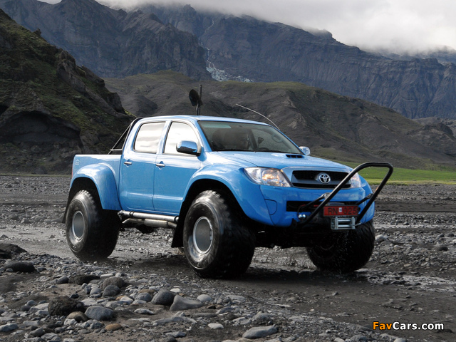 Arctic Trucks Toyota Hilux AT44 2007 wallpapers (640 x 480)