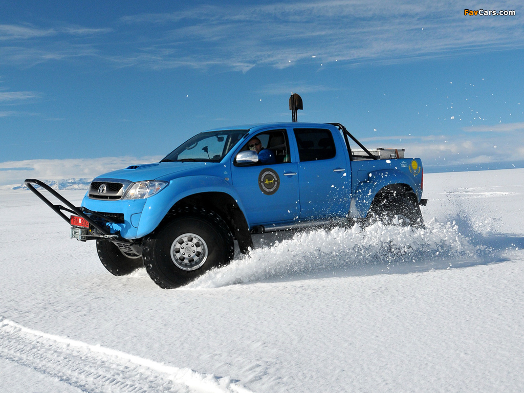 Arctic Trucks Toyota Hilux AT44 2007 wallpapers (1024 x 768)