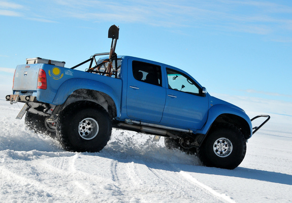 Arctic Trucks Toyota Hilux AT44 2007 wallpapers