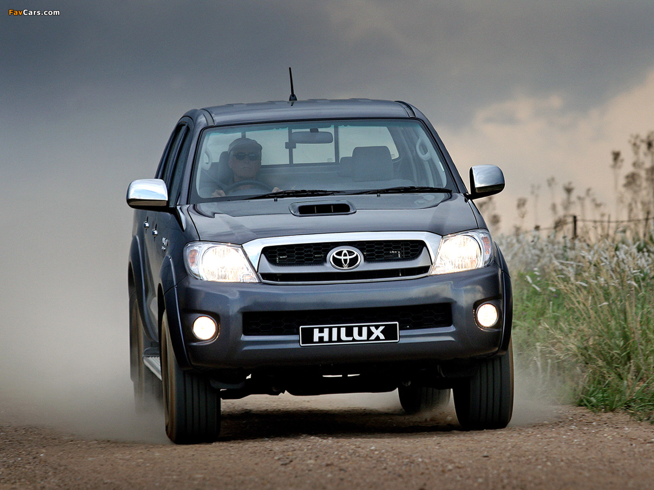 Toyota Hilux Double Cab ZA-spec 2008–11 images (1280 x 960)