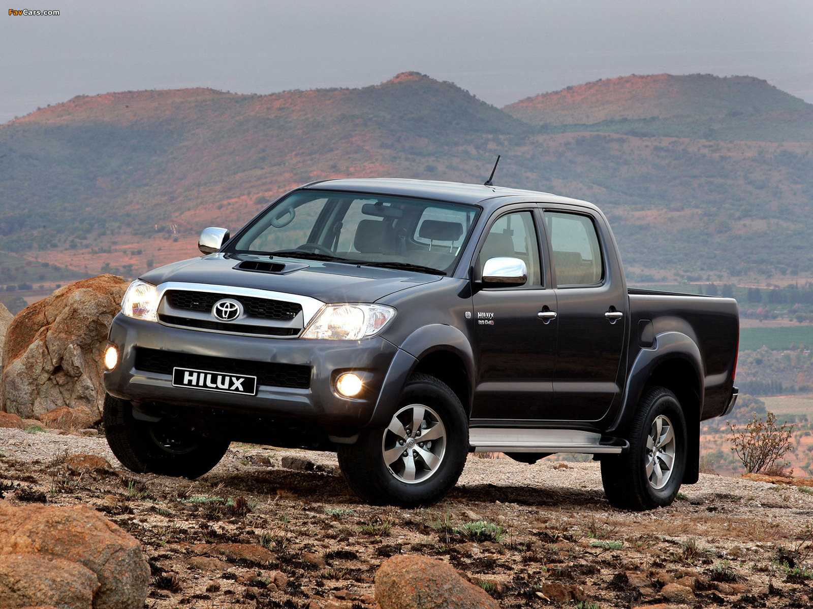 Toyota Hilux Double Cab ZA-spec 2008–11 photos (1600 x 1200)