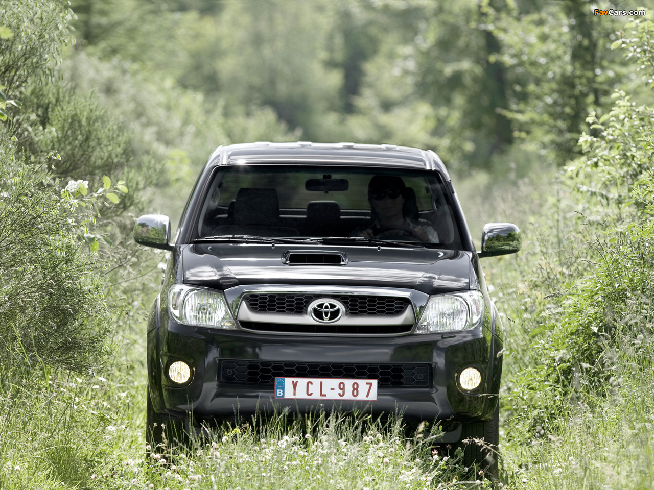 Toyota Hilux Double Cab 2008–11 photos (1280 x 960)