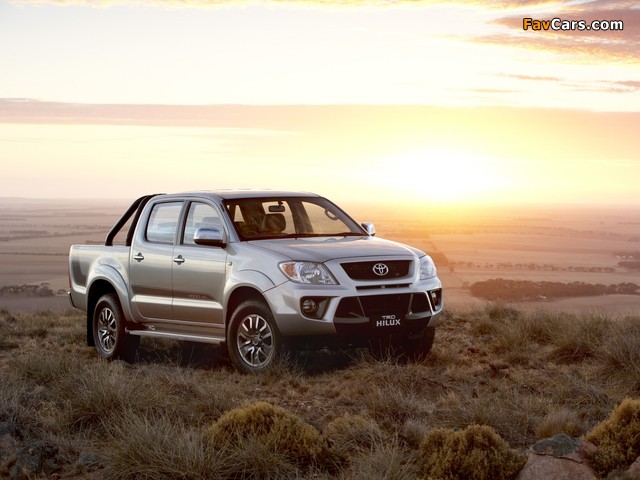 TRD Toyota Hilux 2008 wallpapers (640 x 480)