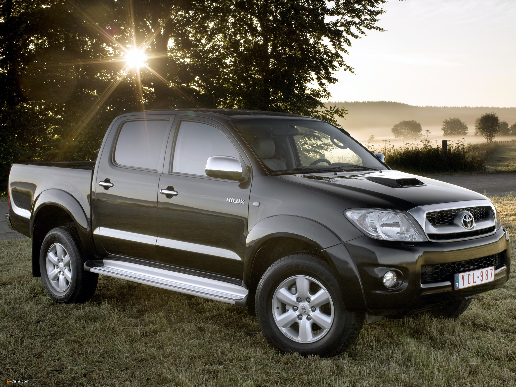 Toyota Hilux Double Cab 2008–11 wallpapers (2048 x 1536)