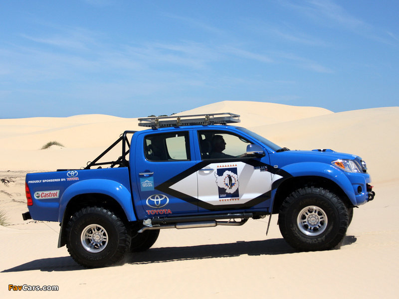 Arctic Trucks Toyota Hilux AT38 2010 wallpapers (800 x 600)