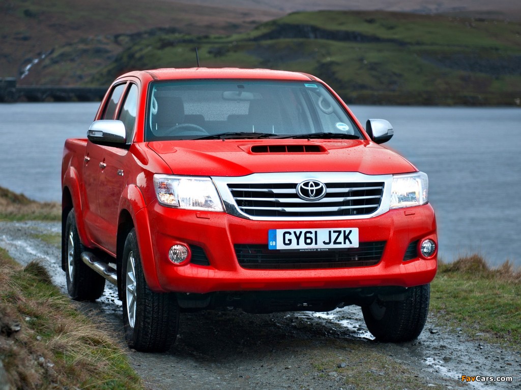 Toyota Hilux Double Cab UK-spec 2011 images (1024 x 768)