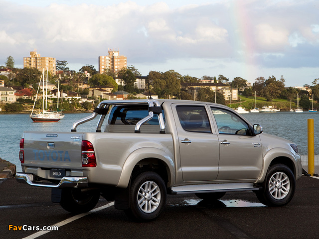 Toyota Hilux SR5 Double Cab 4x4 AU-spec 2011 images (640 x 480)