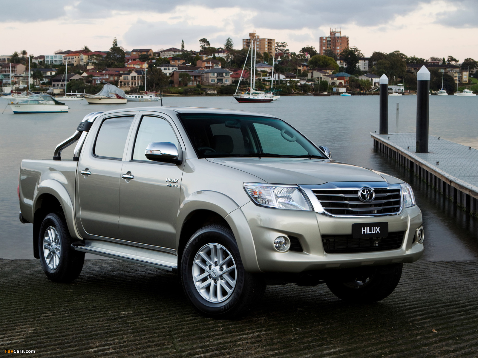 Toyota Hilux SR5 Double Cab 4x4 AU-spec 2011 images (1600 x 1200)