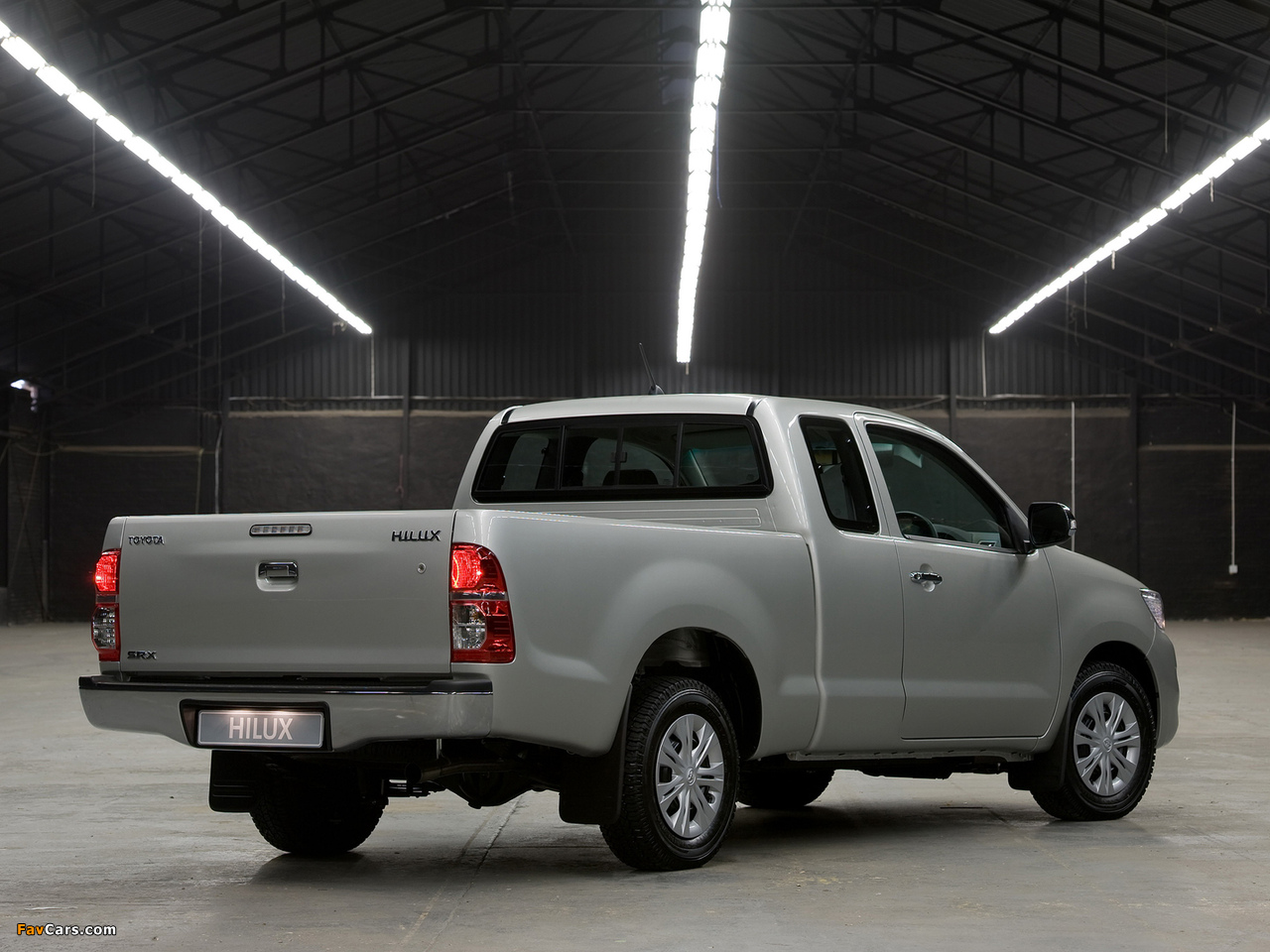 Toyota Hilux Xtra Cab ZA-spec 2011 images (1280 x 960)