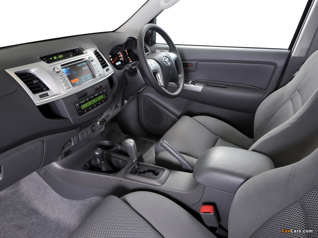 Toyota Hilux Double Cab ZA-spec 2011 images (1024 x 768)