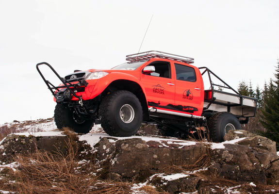 Arctic Trucks Toyota Hilux AT44 South Pole Expedition 2011 images