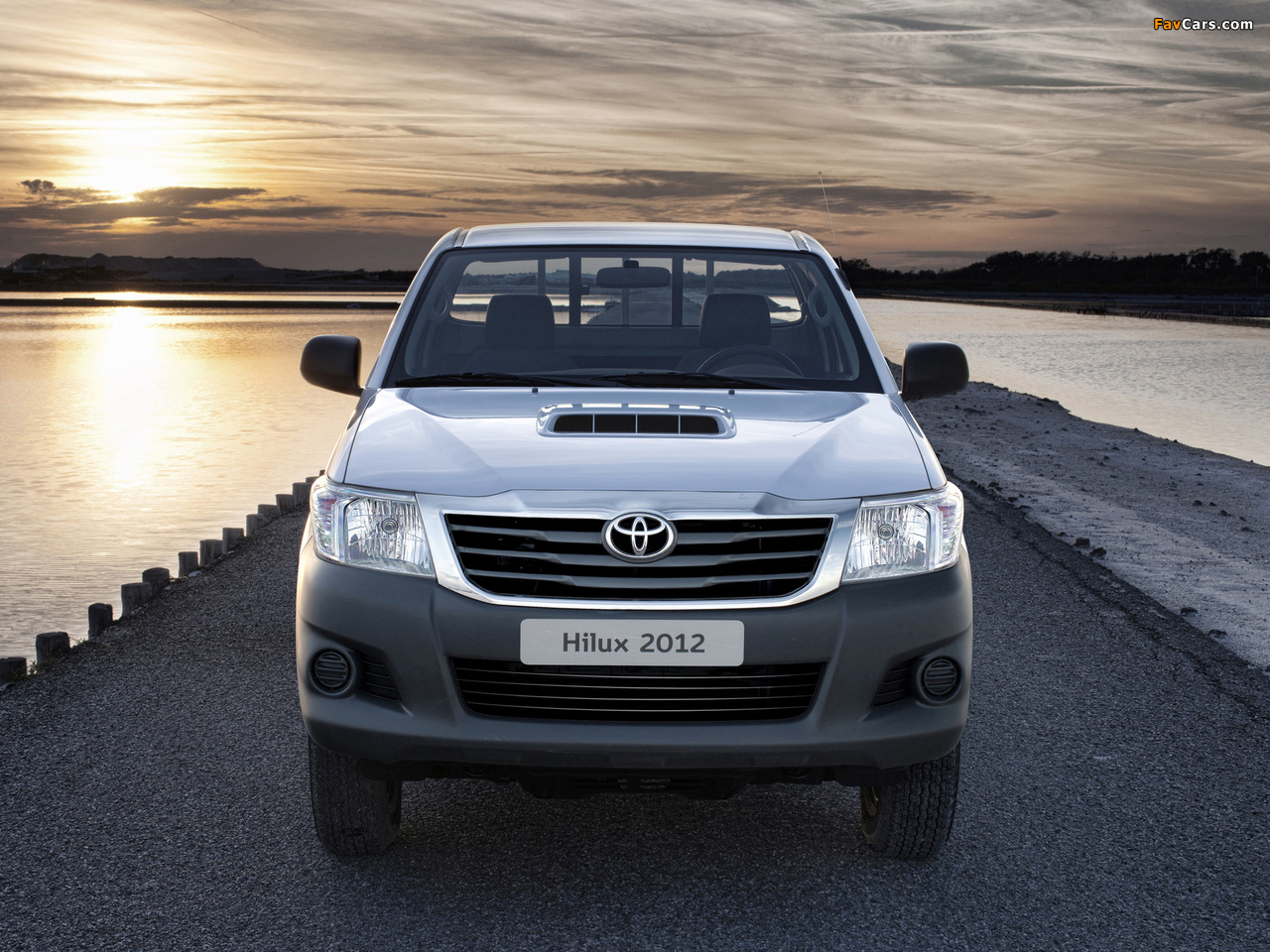 Toyota Hilux Regular Cab 2011 photos (1280 x 960)